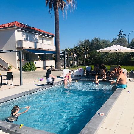 Rab Island Apartmets - Palit Rab Town Bagian luar foto