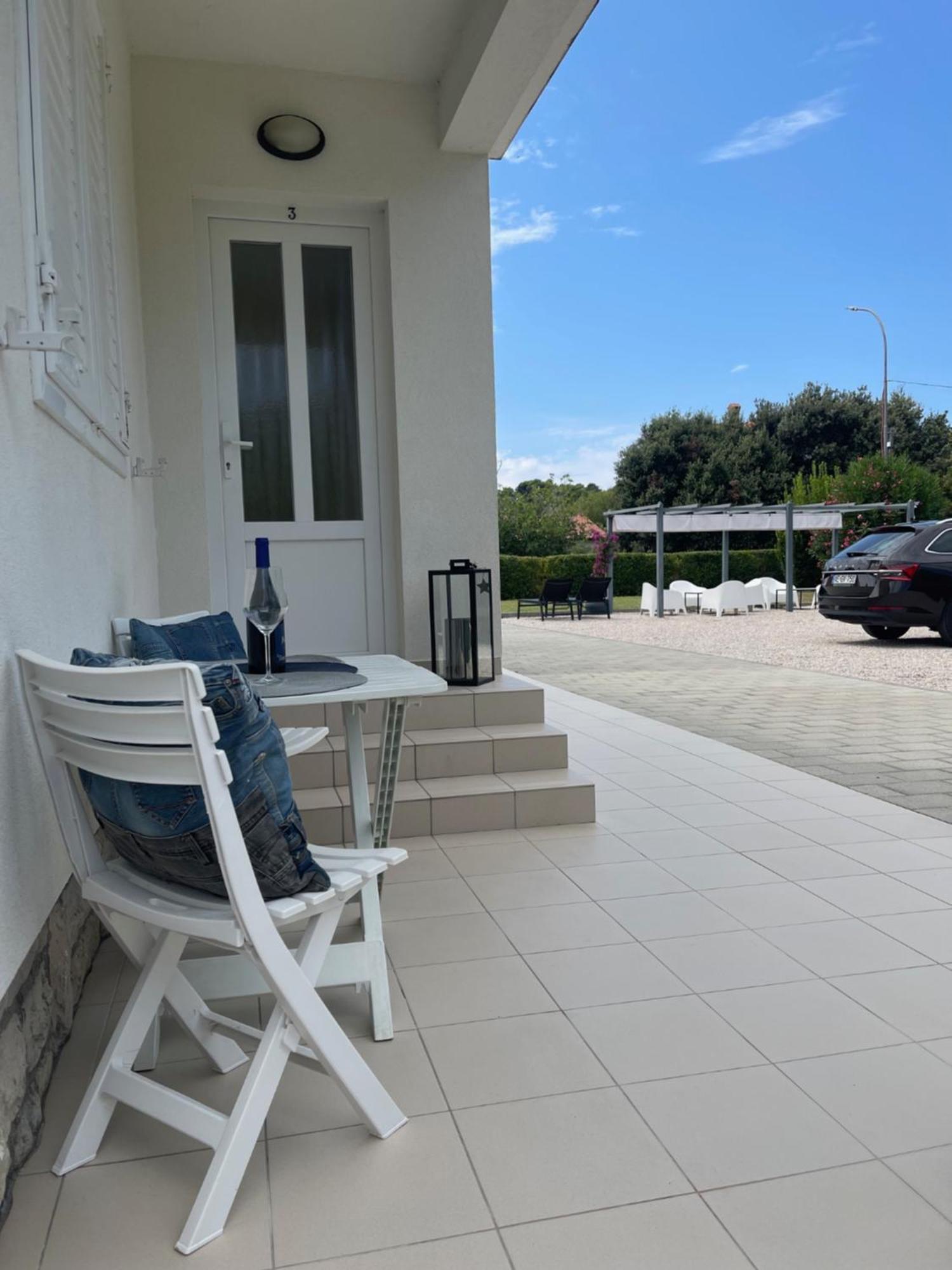Rab Island Apartmets - Palit Rab Town Bagian luar foto