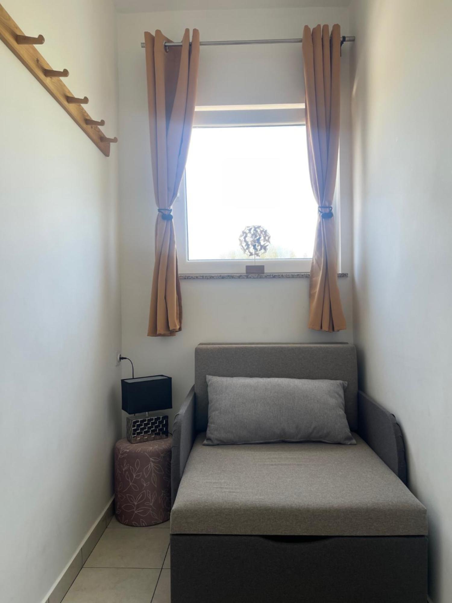 Rab Island Apartmets - Palit Rab Town Bagian luar foto