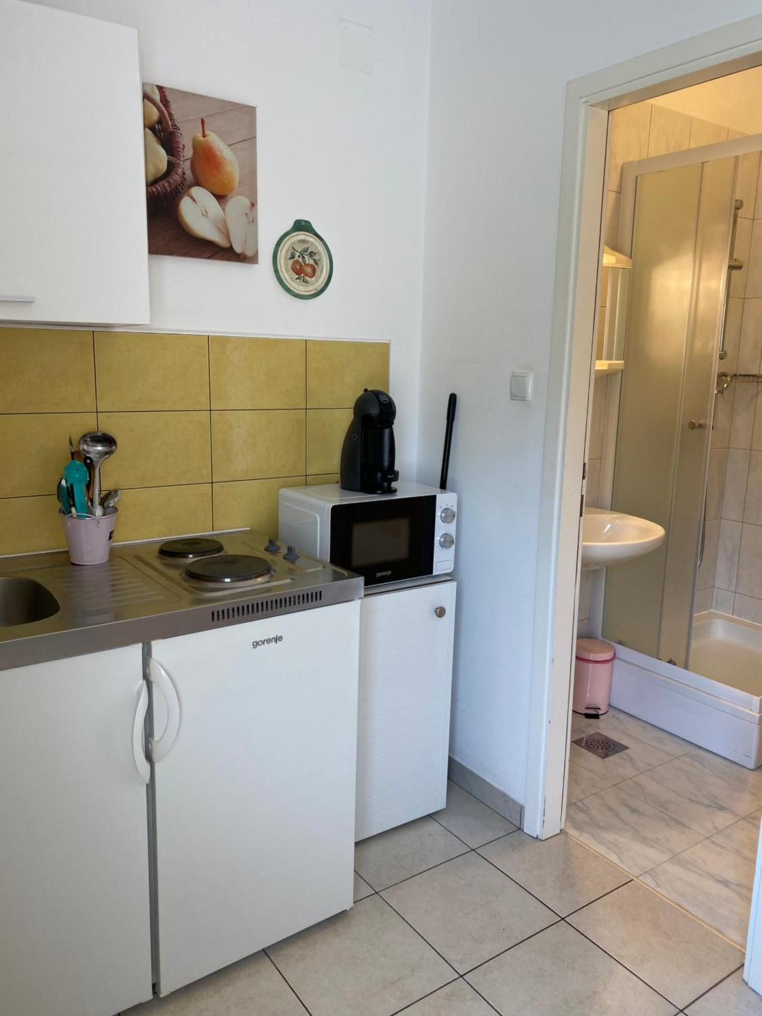 Rab Island Apartmets - Palit Rab Town Bagian luar foto